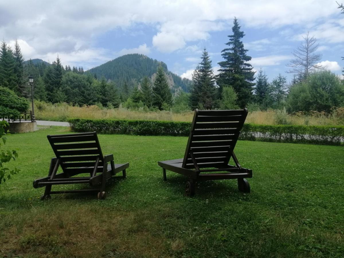 "Моето Любимо Място", Смолянски Езера - "My Favorite Place", Smolyan Lakes 외부 사진